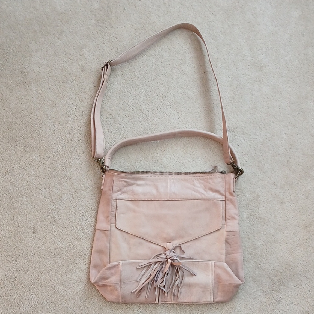 Pink Cream Leather Shoulder Bag with Geometric Flapand tassle